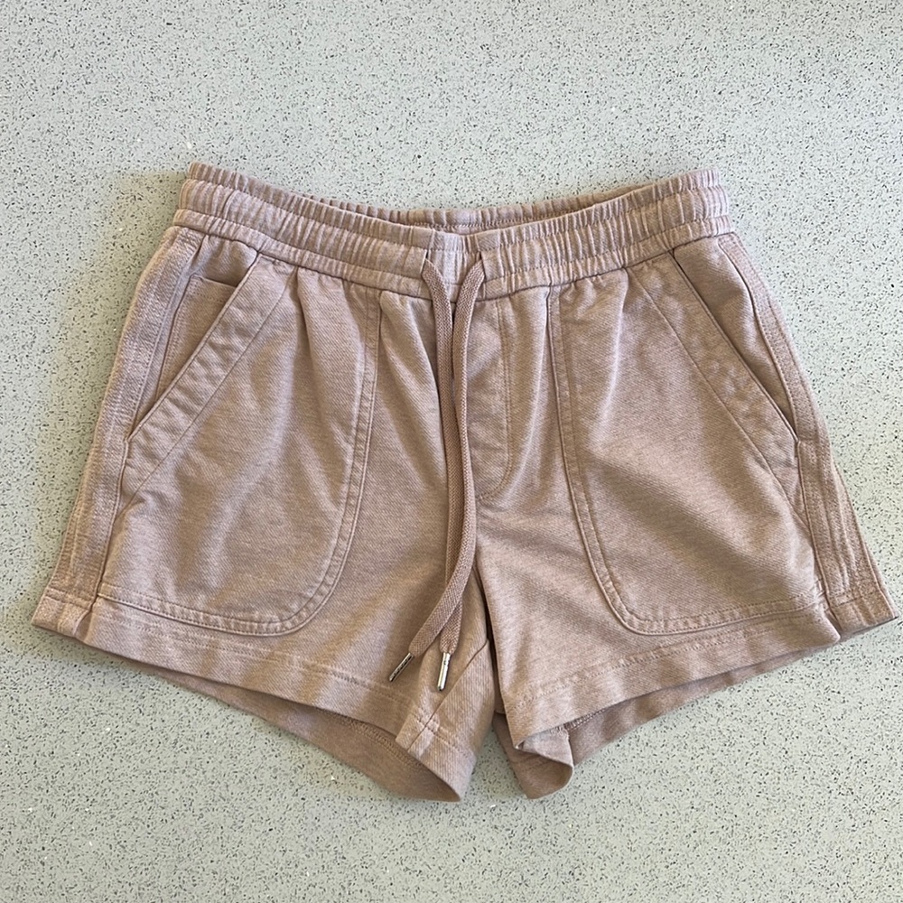 Athleta Farallon Heathered Short sz 4